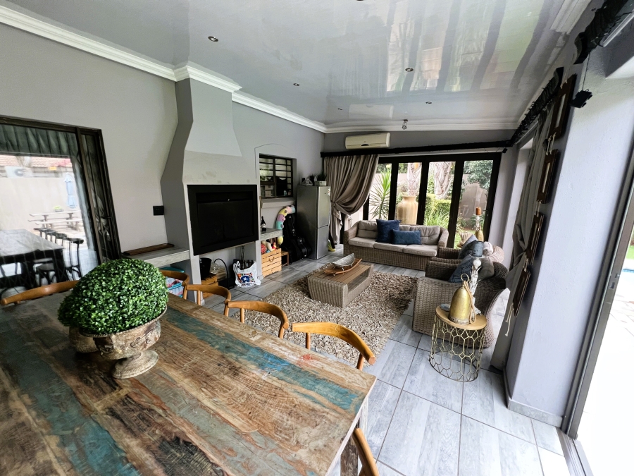 3 Bedroom Property for Sale in Wilkoppies North West